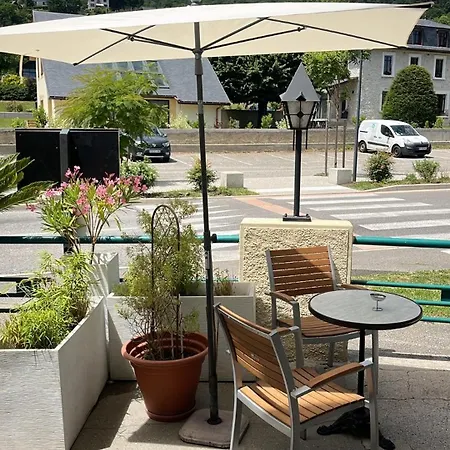 Otel Savoy Le Bourget-du-Lac