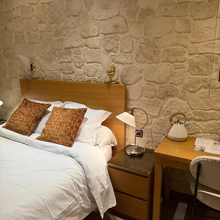 Savoy Hotel Le Bourget-du-Lac