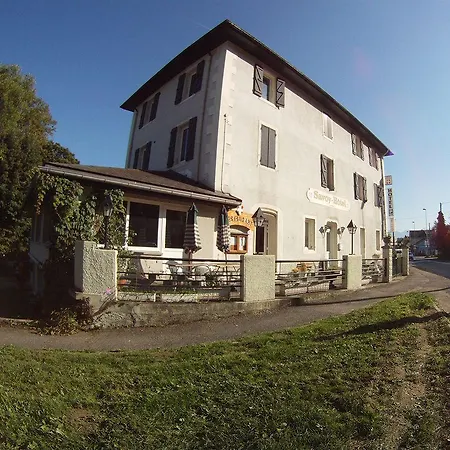 Savoy לה בורגט-דו-לה