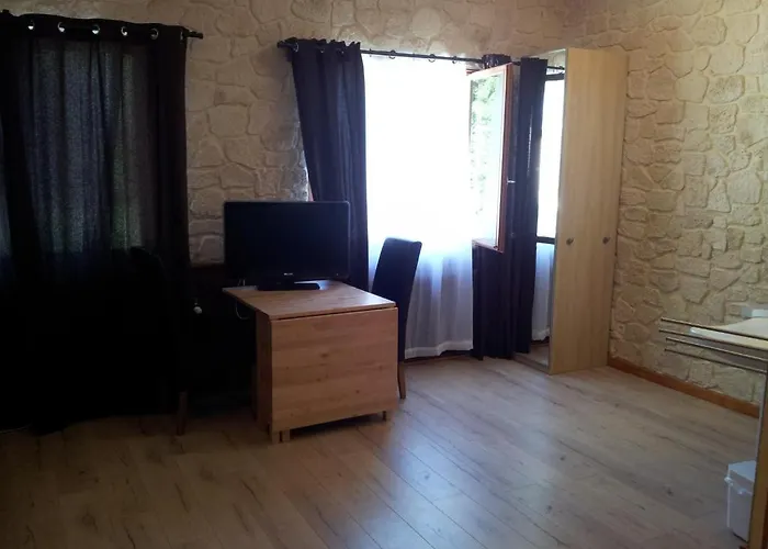 Savoy Hotell Le Bourget-du-Lac