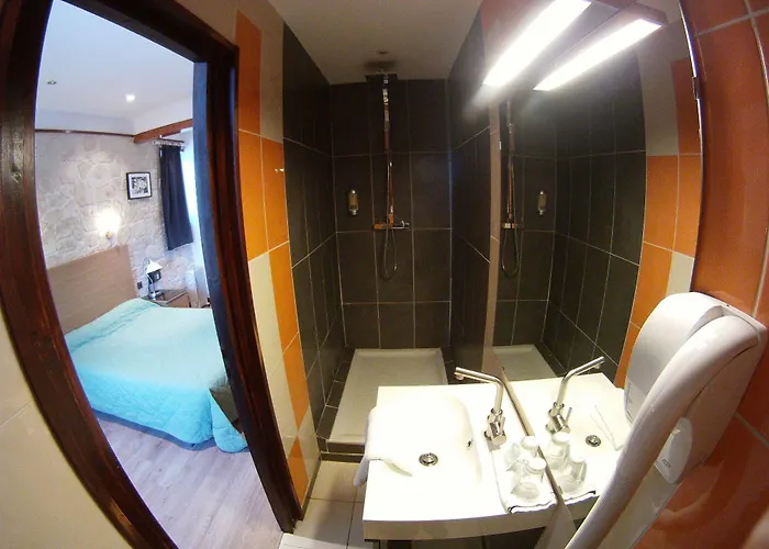 Savoy 3*