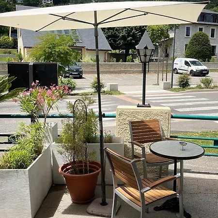 Hotel Savoy Le Bourget-du-Lac