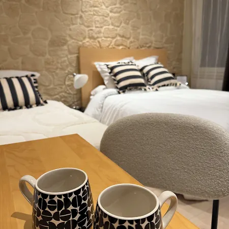 Hotel Savoy Le Bourget-du-Lac