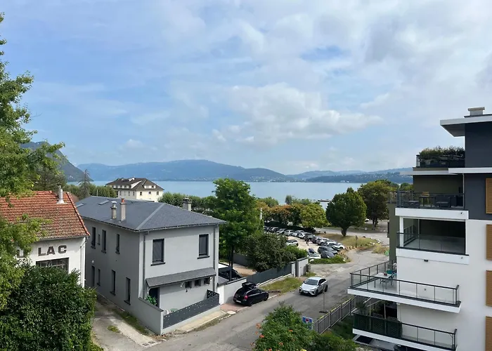 Savoy Szálloda Le Bourget-du-Lac