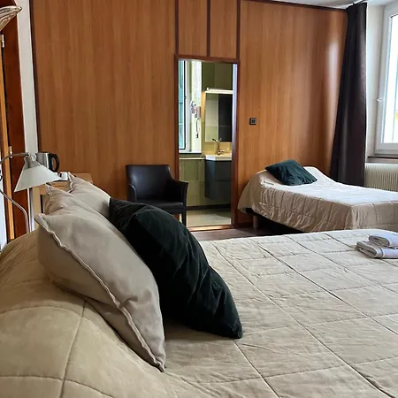 Savoy Hotel 3*